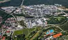 Luftbild des Chemieparks Gendorf, das ansässige Unternehmen Dyneon ist durch Schließung durch den Mutterkonzern 3M bedroht.