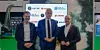 Thomas Schoepke, Mitglied des Getec Group Executive Committee, Edwin Van Espen, Direktor des Hafens von Rotterdam, und Carlos Barrasa, EVP Clean Energies bei Cepsa.