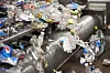 Plastikmüll in einer Recycling-Anlage