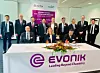 Vertreter von Evonik und Fuhua unterschreiben in Hanau einen Lizenzvertrag für eine Wasserstoffperoxid-Anlage mit Evonik-Technologie; Anlagenbau, Photovoltaik, Solarenergie, China, Solarmodule
