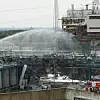 Löscharbeiten nach der Explosion in der Sondermüllverbrennungsanlage Leverkusen-Bürrig
