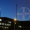 Bayer-Kreuz bei Nacht