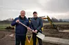 Symbolischer Spatenstich zum Baubeginn des neuen Vega-Standortes in Kuppenheim.
